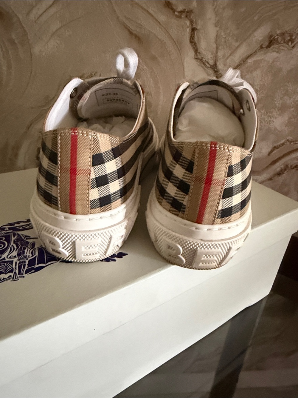 Authentic Burberry Women's Jack Vintage Check Low Top Sneakers - Picture 2 of 8